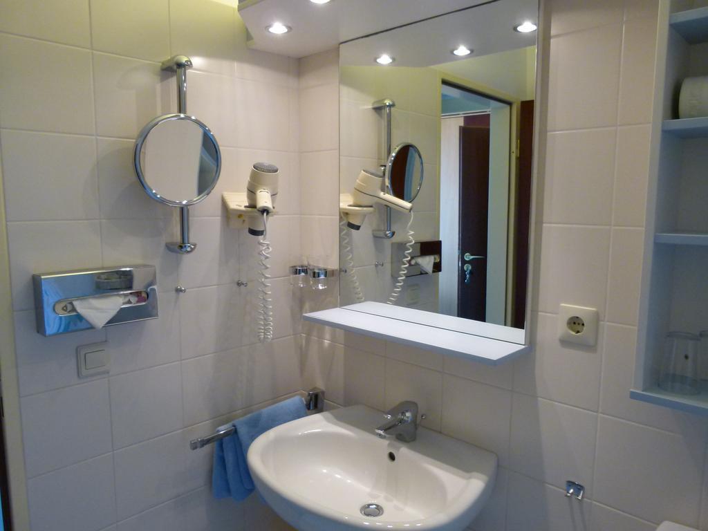 בורקום Aparthotel Kachelot מראה חיצוני תמונה